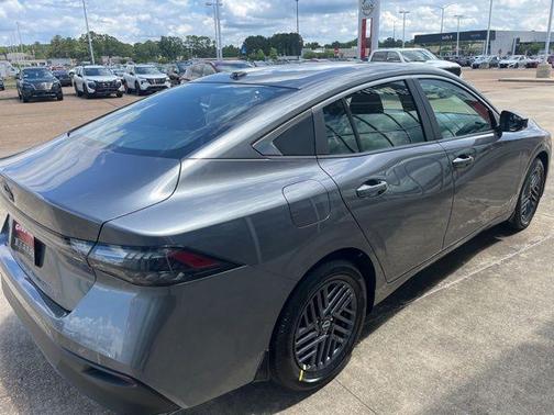 Gun Metallic 2026 Nissan Sentra SV