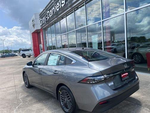 Gun Metallic 2026 Nissan Sentra SV