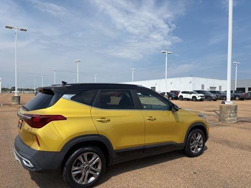 2021 Kia Seltos S