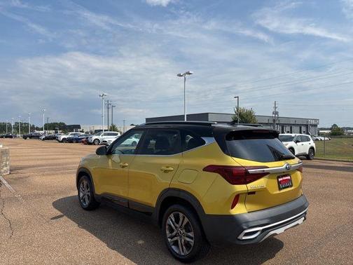 2021 Kia Seltos S