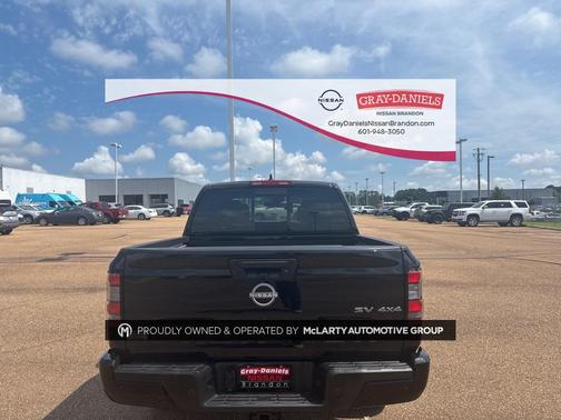 2024 Nissan Frontier SV