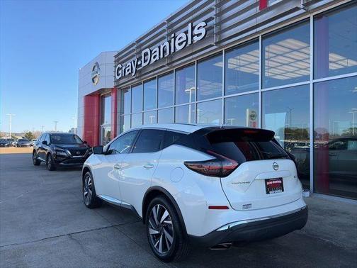 2023 Nissan Murano SL