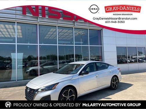 Brilliant Silver Metallic 2025 Nissan Altima SR