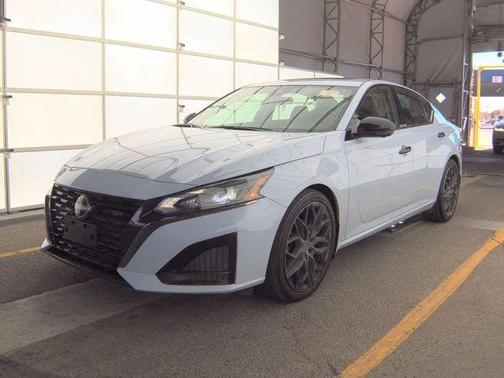 Gray Sky Pearl 2024 Nissan Altima 2.0 SR
