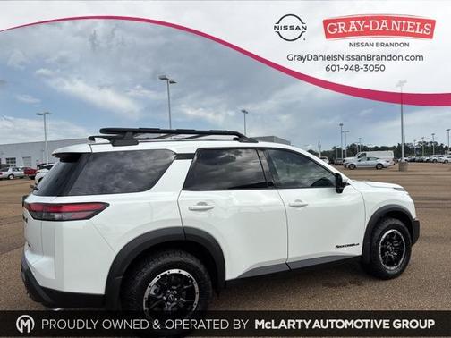 2025 Nissan Pathfinder Rock Creek