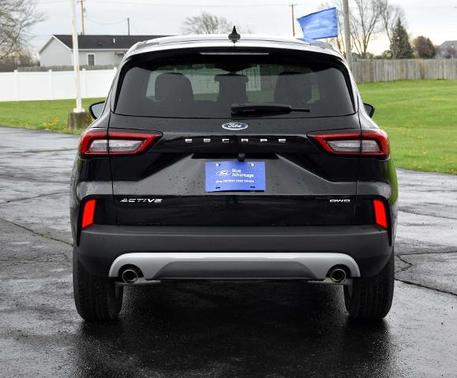 AGATE BLACK METALLIC 2023 Ford Escape ACTIVE