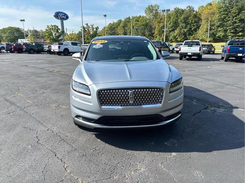2022 Lincoln Nautilus Reserve