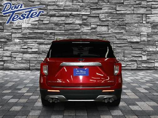 RAPID RED MET TINTED CC 2023 Ford Explorer PLATINUM