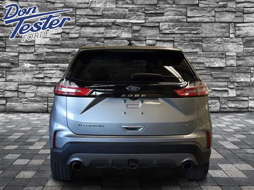 ICONIC SILVER 2023 Ford Edge TITANIUM