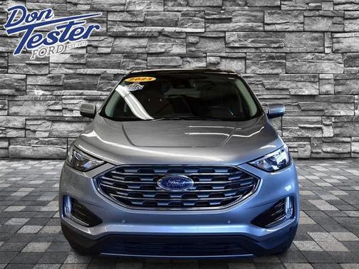 ICONIC SILVER 2023 Ford Edge TITANIUM