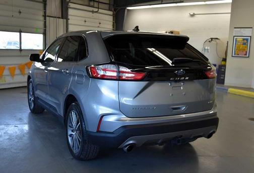 ICONIC SILVER 2023 Ford Edge TITANIUM