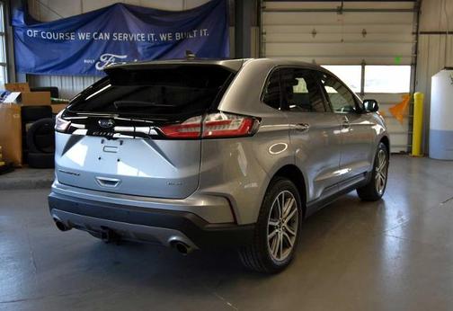 ICONIC SILVER 2023 Ford Edge TITANIUM