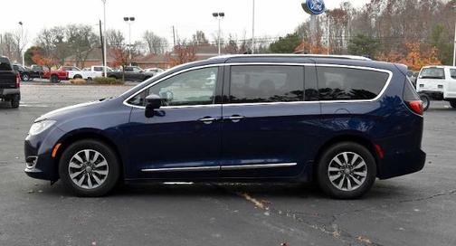 2020 Chrysler Pacifica TOURING L PLUS