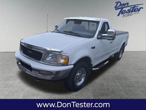 1997 Ford F-150 XLT