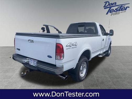 1997 Ford F-150 XLT