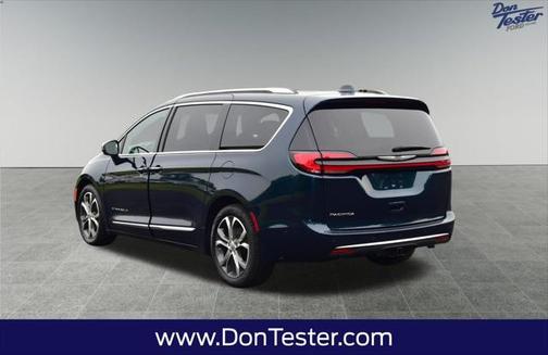 2022 Chrysler Pacifica L