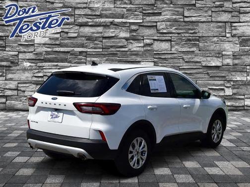 OXFORD WHITE 2024 Ford Escape ACTIVE