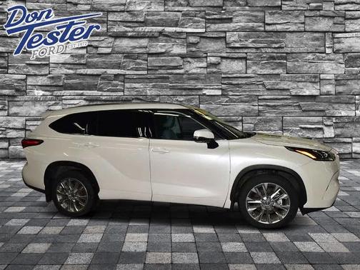 2021 Toyota Highlander LIMITED