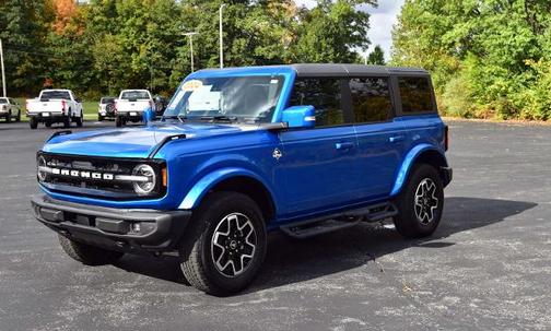 2024 Ford Bronco OUTER BANKS