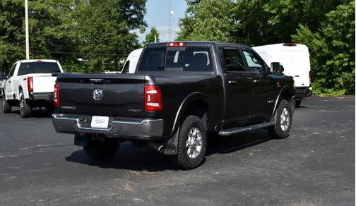 2022 RAM 3500 Laramie Crew Cab 4x4 6'4' Box