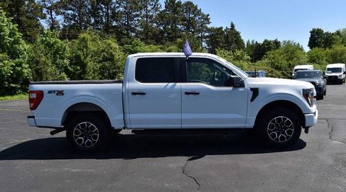 OXFORD WHITE 2023 Ford F-150 XL