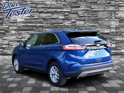 ATLAS BLUE 2023 Ford Edge SEL