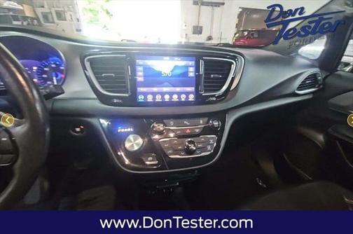 2019 Chrysler Pacifica Touring-L Plus