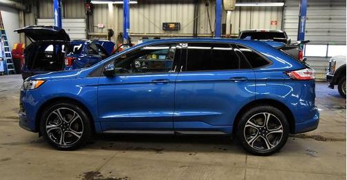 2020 Ford Edge ST