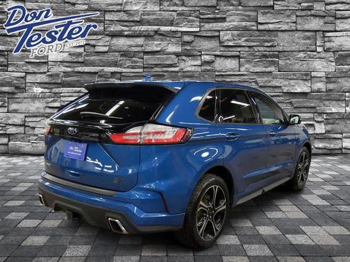 2020 Ford Edge ST