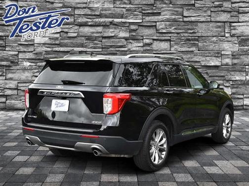 AGATE BLACK METALLIC 2021 Ford Explorer LIMITED