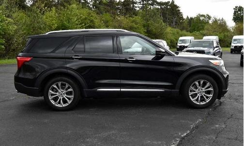 AGATE BLACK METALLIC 2021 Ford Explorer LIMITED
