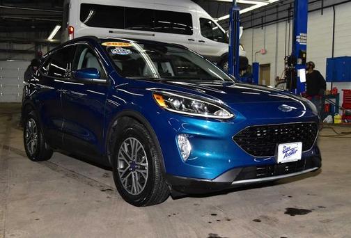 2020 Ford Escape SEL