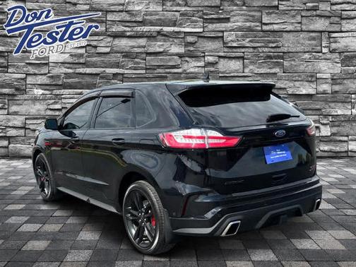 AGATE BLACK METALLIC 2020 Ford Edge ST