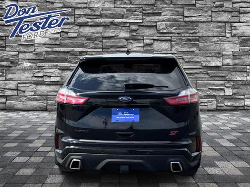 AGATE BLACK METALLIC 2020 Ford Edge ST