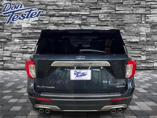 2022 Ford Explorer PLATINUM