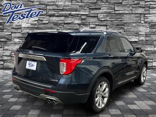 2022 Ford Explorer PLATINUM