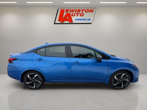 2024 Nissan Versa 1.6 S