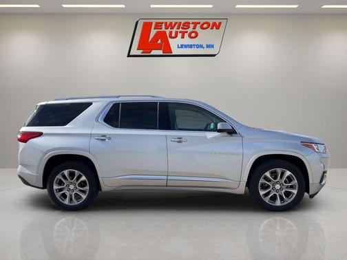 Silver Ice Metallic 2019 Chevrolet Traverse Premier
