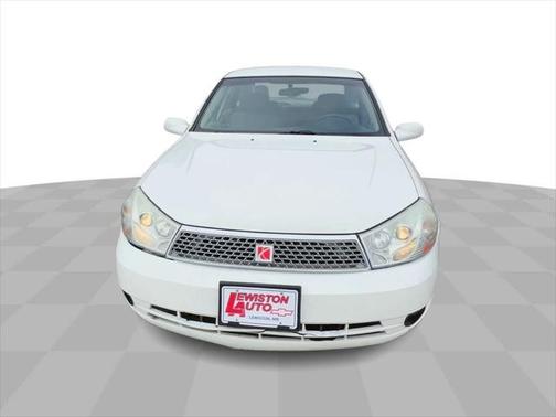 2004 Saturn L 300