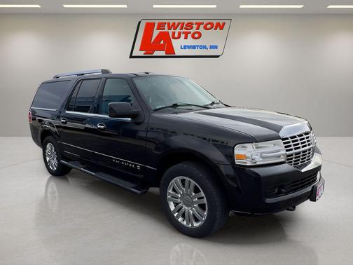 2013 Lincoln Navigator Base