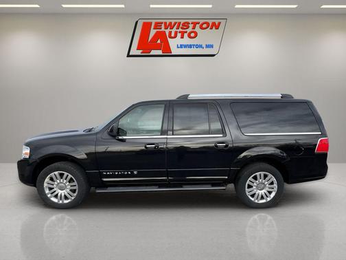 2013 Lincoln Navigator Base