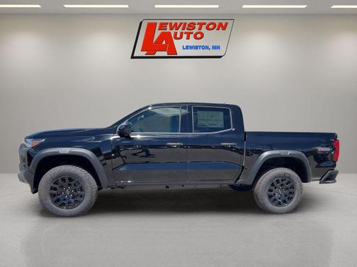 Black 2026 Chevrolet Colorado Trail Boss