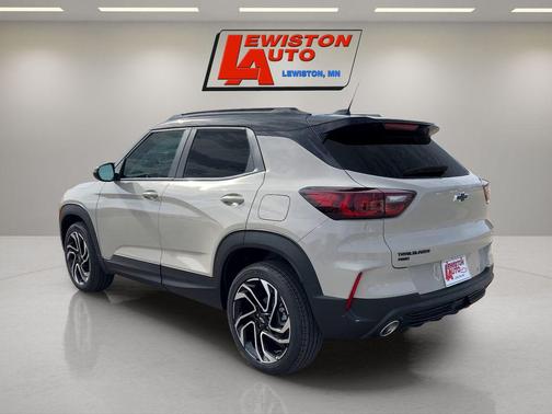 White Sands 2026 Chevrolet Trailblazer RS