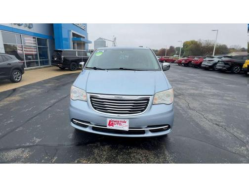 2012 Chrysler Town & Country Limited