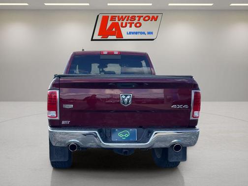 Delmonico Red Pearlcoat 2016 RAM 1500 Laramie