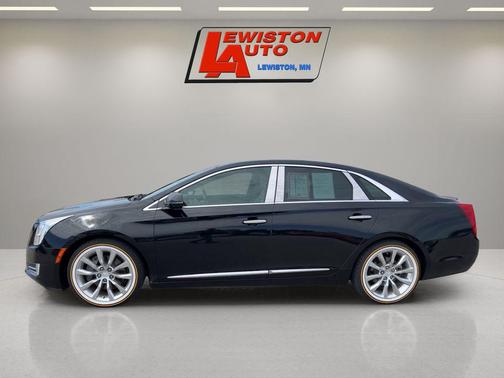 Stellar Black Metallic 2016 Cadillac XTS Luxury