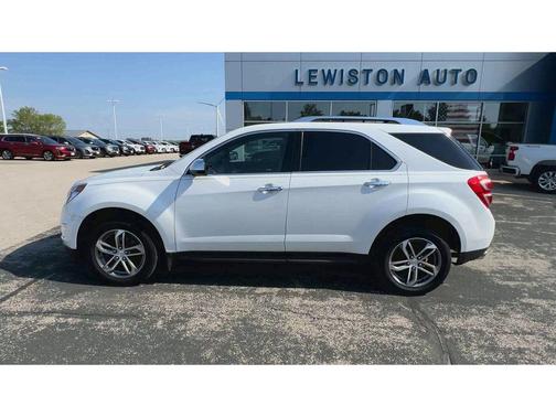 Iridescent Pearl Tricoat 2017 Chevrolet Equinox Premier