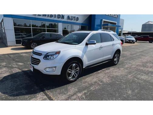 Iridescent Pearl Tricoat 2017 Chevrolet Equinox Premier