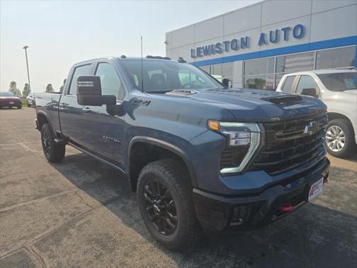 2025 Chevrolet Silverado 3500 LT