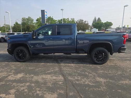 2025 Chevrolet Silverado 3500 LT